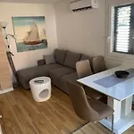 Mali Nordsee Mobilehomes , Glamping & Caravan * Pakoštane