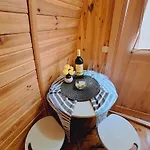 Mali Nordsee Mobilehomes , Glamping & Caravan Parque de Campismo *