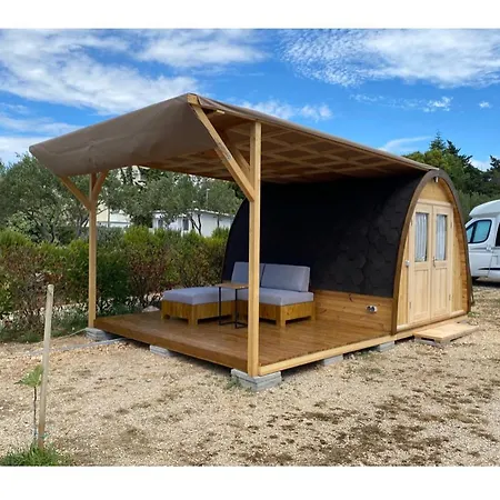 Mali Nordsee Mobilehomes , Glamping & Caravan Pakoštane