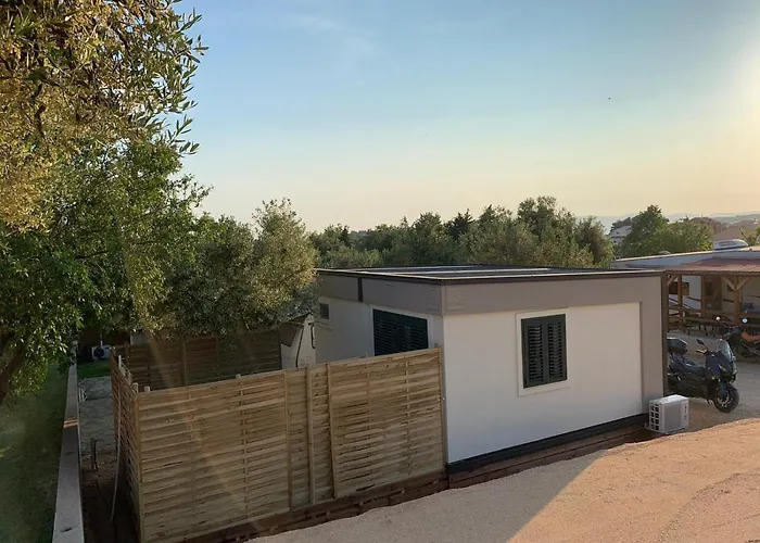 Mali Nordsee Mobilehomes , Glamping & Caravan * Pakoštane