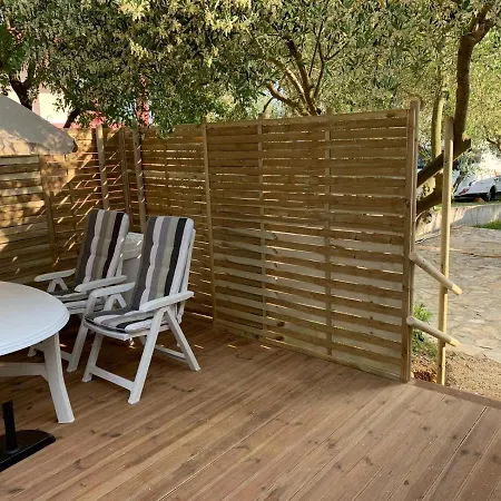Mali Nordsee Mobilehomes , Glamping & Caravan * Pakoštane
